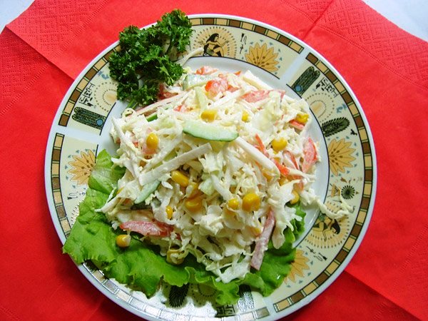 Салат с крабом