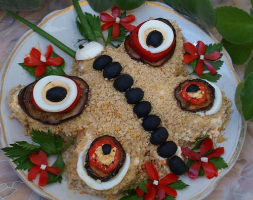���������_������_�_����_�������_Ukrashenie_salata_v_vide_babochki