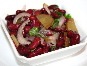 Приготовление вкусных салатов из красной фасоли дома