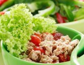 Салат с тунцом — варианты рецептов и способы приготовления