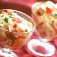 Салаты с копченой и вареной колбасами — быстрые и вкусные блюда