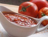 Красный соус: незаслуженно забытый классический рецепт