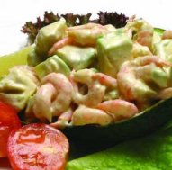 Салат с кальмарами и креветками — варианты сочетания продуктов