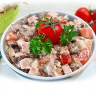 Салаты с индейкой — праздник вкуса на вашем столе!