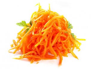 Салаты с корейской морковью — пикантность и очарование вкуса