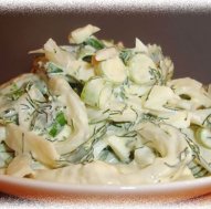 Салат с кальмарами и яйцом — классические и оригинальные рецепты