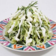 Вкусные быстрые салаты из сочной зеленой свежей редьки