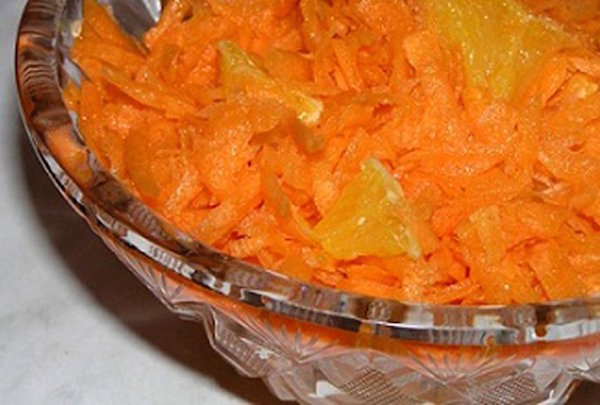 Салат с апельсинами